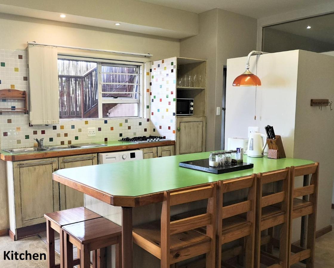 Alpha Apartment Jeffreys Bay Bagian luar foto